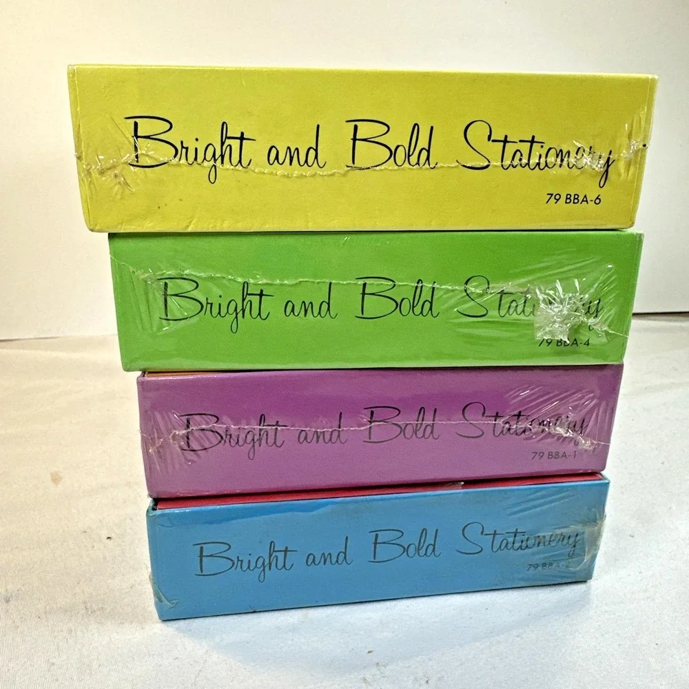 Vintage Set Of 4 Bright & Bold Stationary 20 sheets & 10envelopes EACH (sealed)